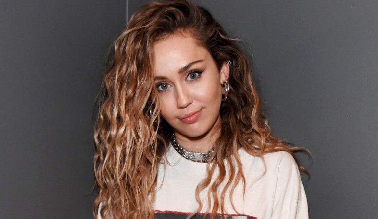 마일리 사이러스, 비건 포기