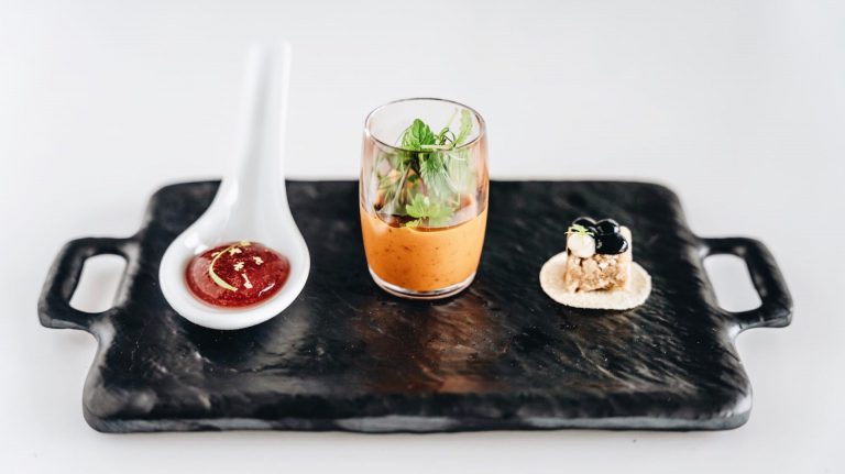 세계 최초의 세포배양 랍스터 선보이다