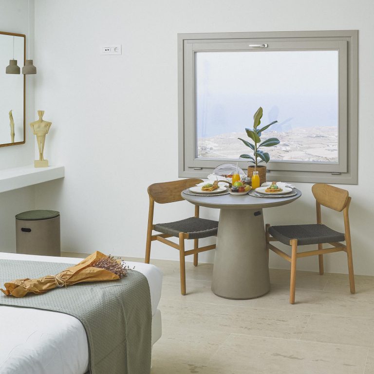 산토리니 첫 비건 부띠끄 호텔 오픈