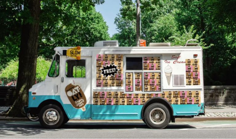 오틀리 아이스크림 증정