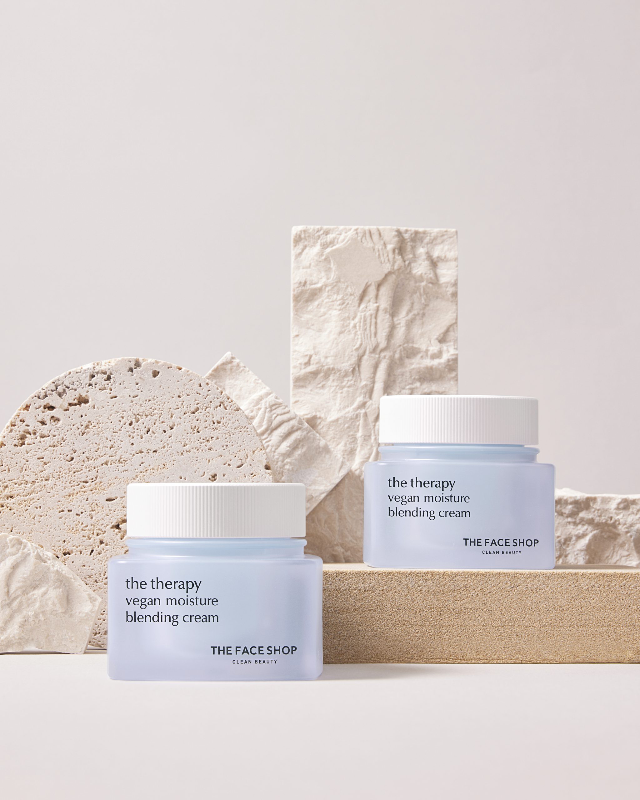 THE THERAPY VEGAN BLENDING CREAM