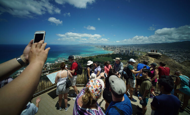 하와이, 미국 최초 ‘환경 수수료’ 도입…관광이 환경 보호로 이어진다